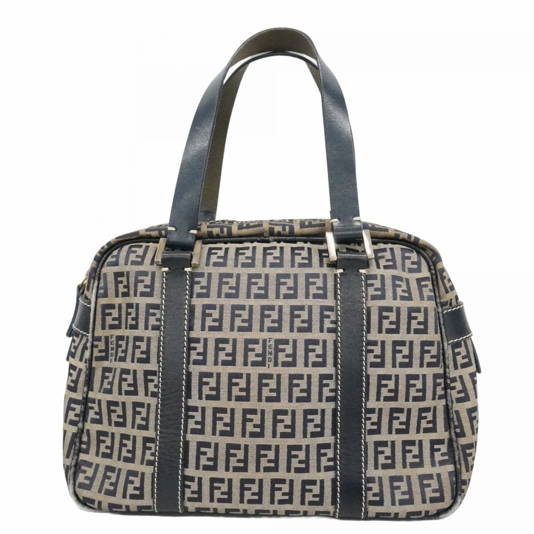 Fendi Zucchino handbag, nylon canvas, navy beige, women's.: --- Catalog ---Category: SizeSize (HxWxD): 19.5cm x 26cm x 11cm / 7.67'' x 10.23'' x 4.33''Category: DesignType: HandbagColor: Beige, NavyGender: WomenMaterial: Nylon canvas Hardware Color: SilverCate