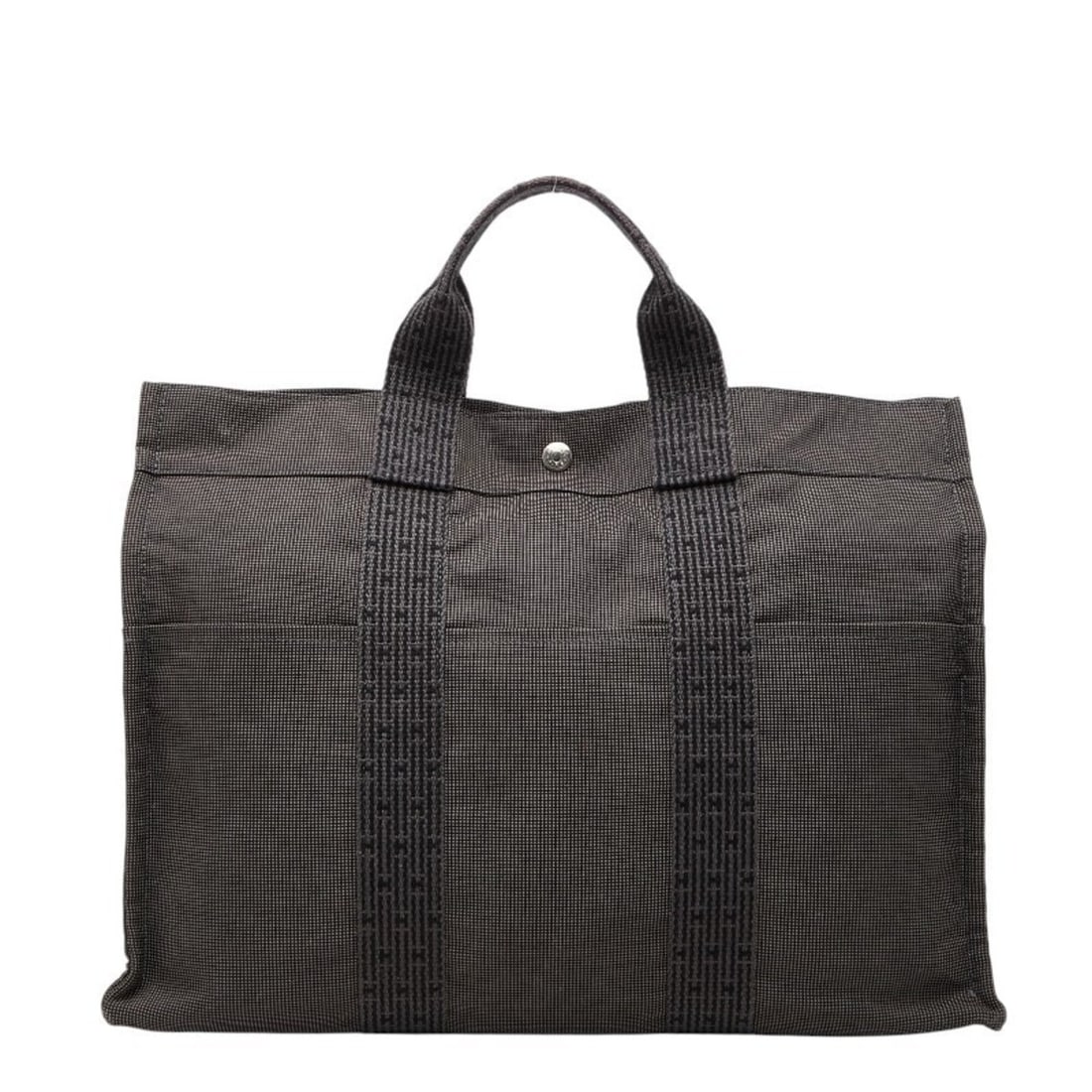 Hermes Herline MM Tote Bag Handbag Gray Canvas Women's HERMES: --- Catalog ---Category: SizeSize (HxWxD): 31cm x 43cm x 10.5cm / 12.2'' x 16.92'' x 4.13''Category: DesignType: Handbag, Tote bagColor: GrayGender: WomenMaterial: Canvas Category: GeneralLine: Her Li