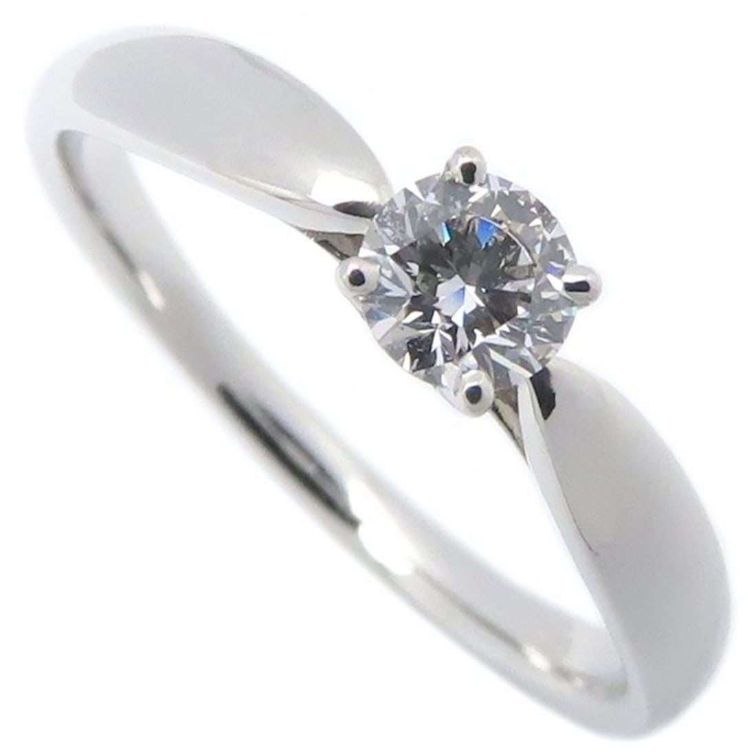 TIFFANY&Co. Tiffany Harmony Ring, Single Diamond 0.25ct I.VS1.3 Excellent, Pt950, Women's, 295462: --- Catalog ---Category: SizeWidth: 2.8mm / 0.11''Weight: 3.3g / 0.11oz.JP Size: 12US Size: 6.5Category: DesignType: Band ringStone: DiamondGender: WomenClarity: VS1Material: Platinum 950Color Grade: 