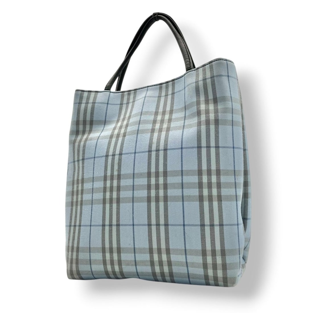 Burberry tote bag/handbag, canvas and leather, Nova Check pattern, light blue, women's, S96: --- Catalog ---Category: SizeSize (HxWxD): 25cm x 20cm x 8cm / 9.84'' x 7.87'' x 3.14''Category: DesignType: Handbag, Tote bagColor: Light blueGender: WomenMaterial: Canvas , Leather Category: General