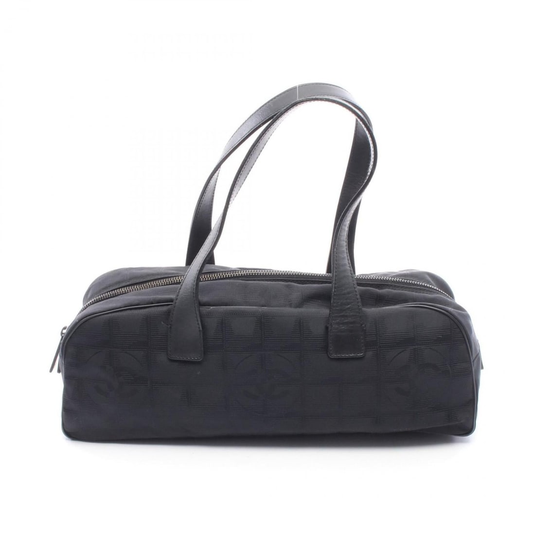 Chanel New Travel Line Handbag, Nylon Leather, Women's, Black, A15828: --- Catalog ---Category: SizeSize (HxWxD): 13cm x 33cm x 11cm / 5.11'' x 12.99'' x 4.33''Category: DesignType: HandbagColor: BlackGender: WomenMaterial: Nylon , Leather Category: GeneralMPN: A15828Bra