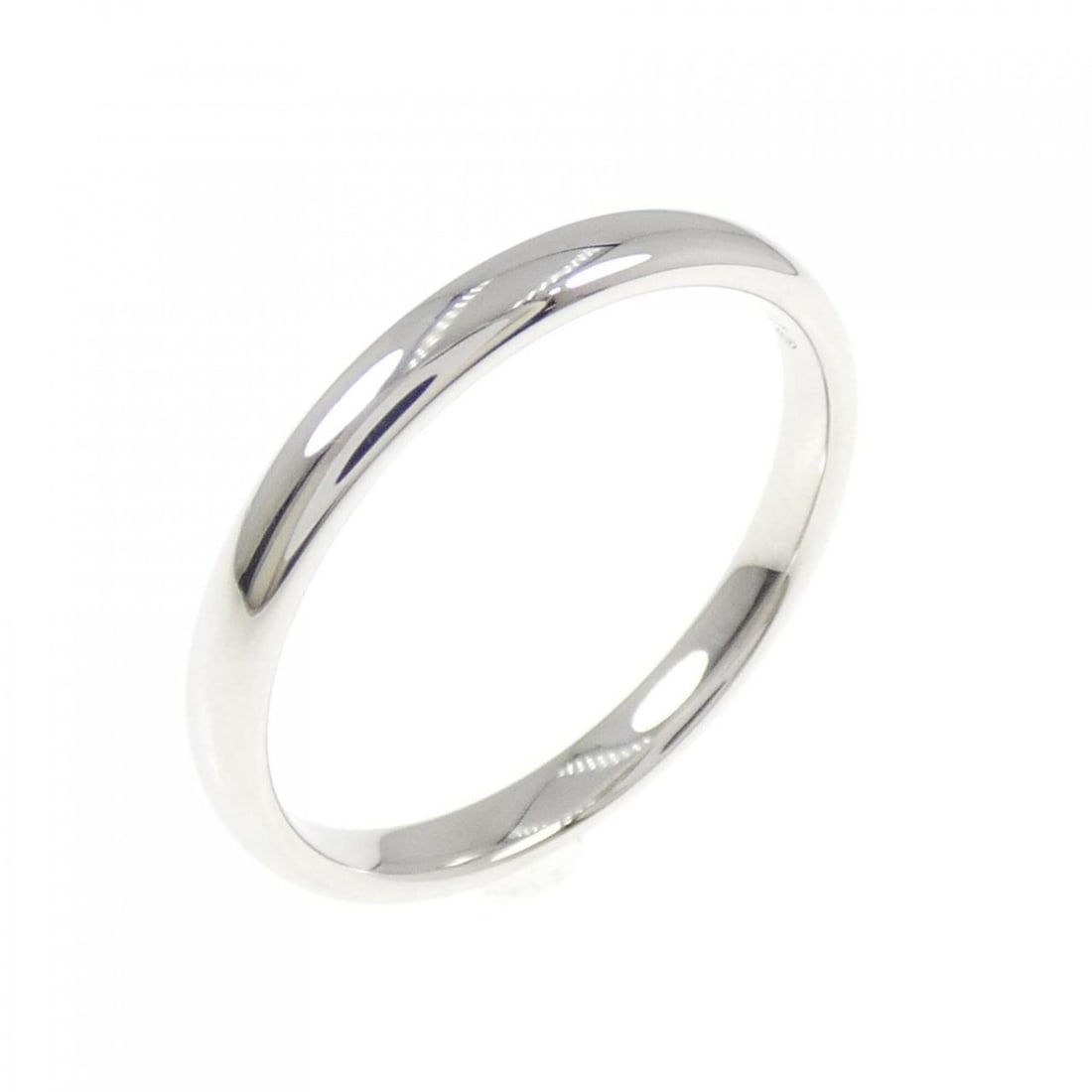 Tiffany & Co. Wedding Band Ring: --- Catalog ---Category: SizeJP Size: 15US Size: 7.5Category: DesignType: Band ringColor: PlatinumGender: WomenMaterial: Platinum 950Category: GeneralBrand: Tiffany--- Item List ---Section: ConditionR