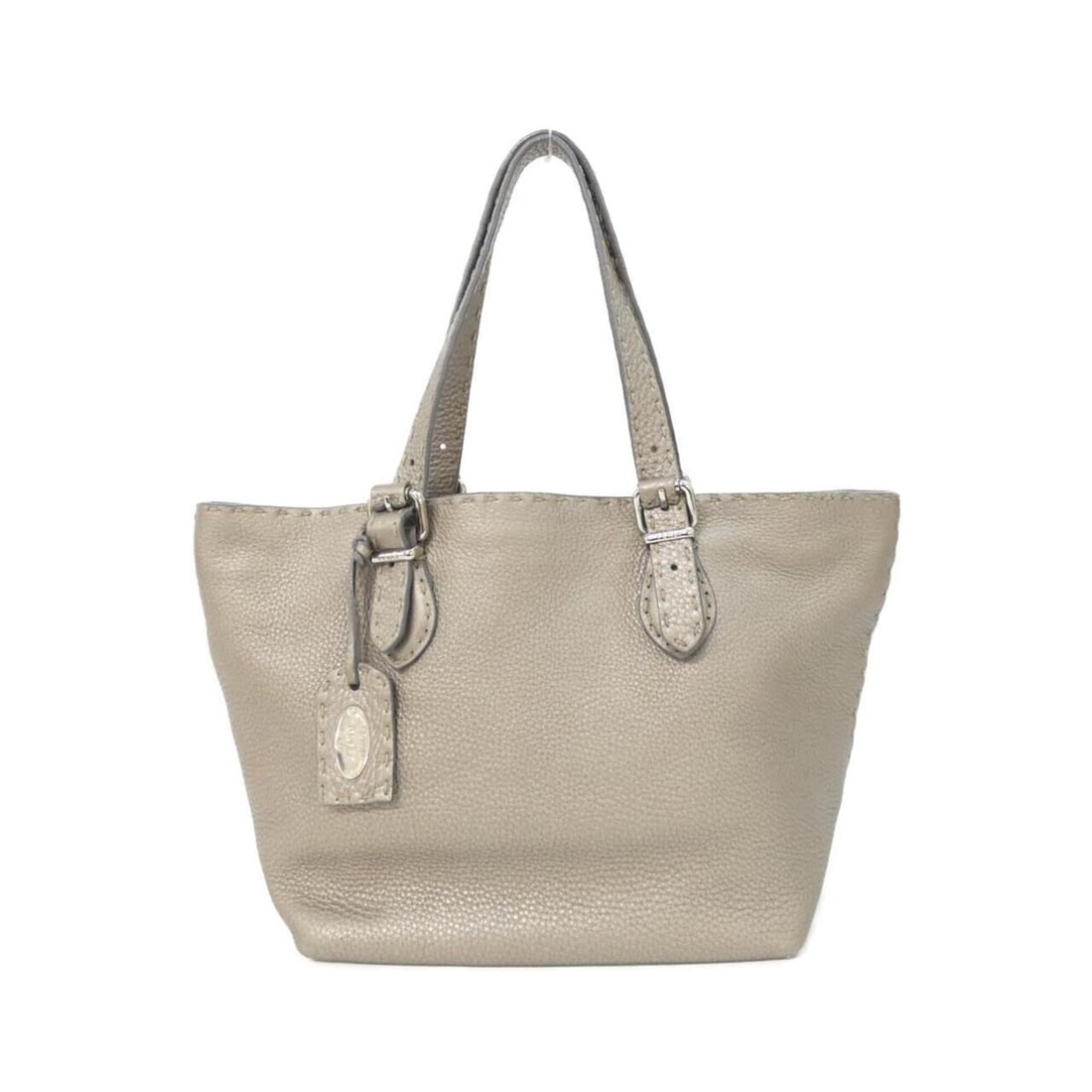Fendi SELLERIA 8BH135 NDU Handbag: --- Catalog ---Category: SizeSize (HxWxD): 22cm x 38cm x 15cm / 8.66'' x 14.96'' x 5.9''Category: DesignType: HandbagColor: GrayGender: WomenMaterial: Leather Category: GeneralMPN: 8BH135 NDUBrand: Fe