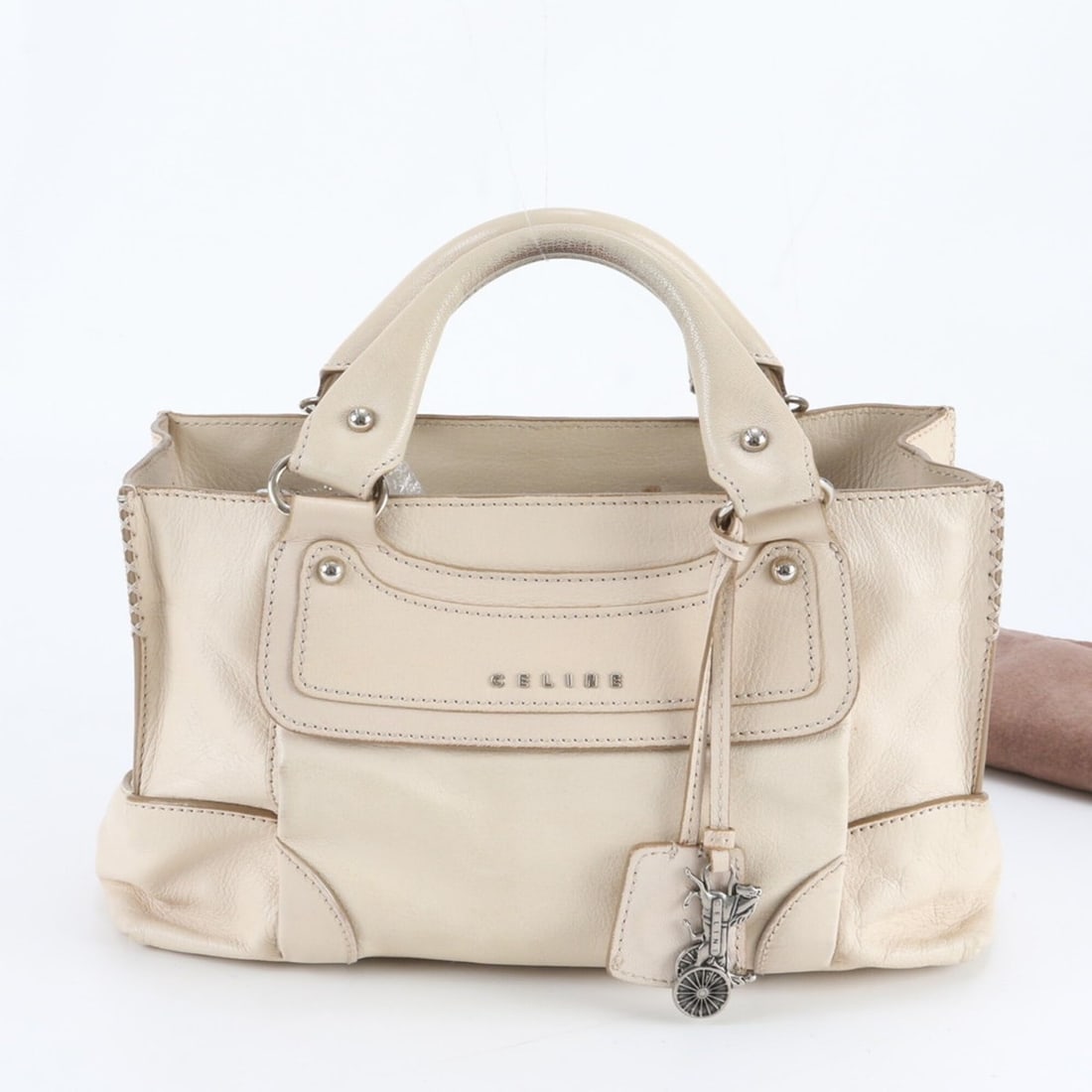 Celine Boogie Handbag, Carriage Hardware Charm, Leather Handbag/Tote Bag, Beige, Women's: --- Catalog ---Category: SizeSize (HxWxD): 20cm x 35cm x 13cm / 7.87'' x 13.77'' x 5.11''Category: DesignType: Handbag, Tote bagColor: BeigeGender: WomenMaterial: Leather Category: GeneralBrand: Celin