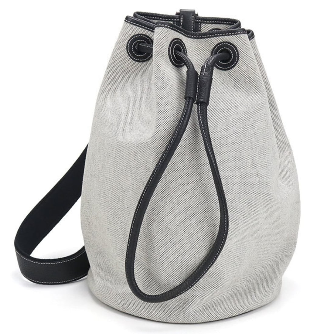 HERMES Hermes Shoulder Bag Sac Marine Recife MM Women's Gray: --- Catalog ---Category: SizeSize (HxWxD): 35cm x 25cm x 25cm / 13.77'' x 9.84'' x 9.84''Category: DesignType: Shoulder bagColor: GrayGender: WomenMaterial: Toile H Hardware Color: SilverCategory: Gen