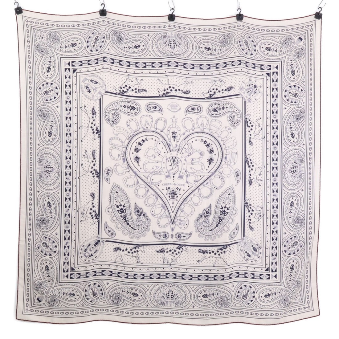 HERMES Cheval de Coeur Bandana Carre Geant Scarf Muffler Natural Women's: --- Catalog ---Category: SizeSize (LxW): 1.4m x 1.36m / 55.11'' x 53.54''Category: DesignType: BandanaGender: WomenMaterial: Cashmere Category: GeneralBrand: Hermes--- Item List ---Section: ConditionR