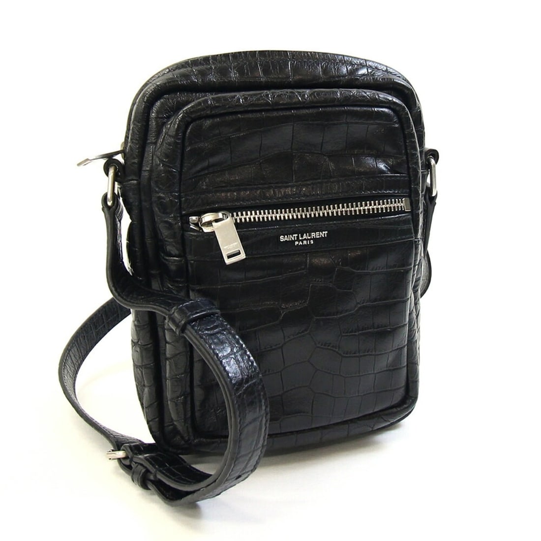 Saint Laurent Shoulder Bag 581700 Black Embossed Leather Pouch Crossbody Men's SAINT LAURENT: --- Catalog ---Category: SizeSize (HxWxD): 20cm x 14cm x 6.5cm / 7.87'' x 5.51'' x 2.55''Strap Length: 130cm - 140cm / 51.18'' - 55.11''Category: DesignType: Shoulder bagColor: BlackGender: MenMateria