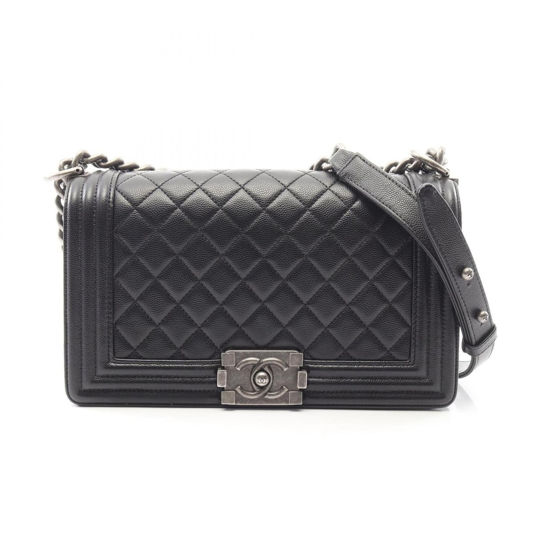 Chanel Boy Shoulder Bag/Handbag, Calfskin Leather, Women's, Black, A67086: --- Catalog ---Category: SizeSize (HxWxD): 14.5cm x 25cm x 7cm / 5.7'' x 9.84'' x 2.75''Category: DesignType: Handbag, Shoulder bagColor: BlackGender: WomenMaterial: Leather Leather/Fur Type: Calfskin