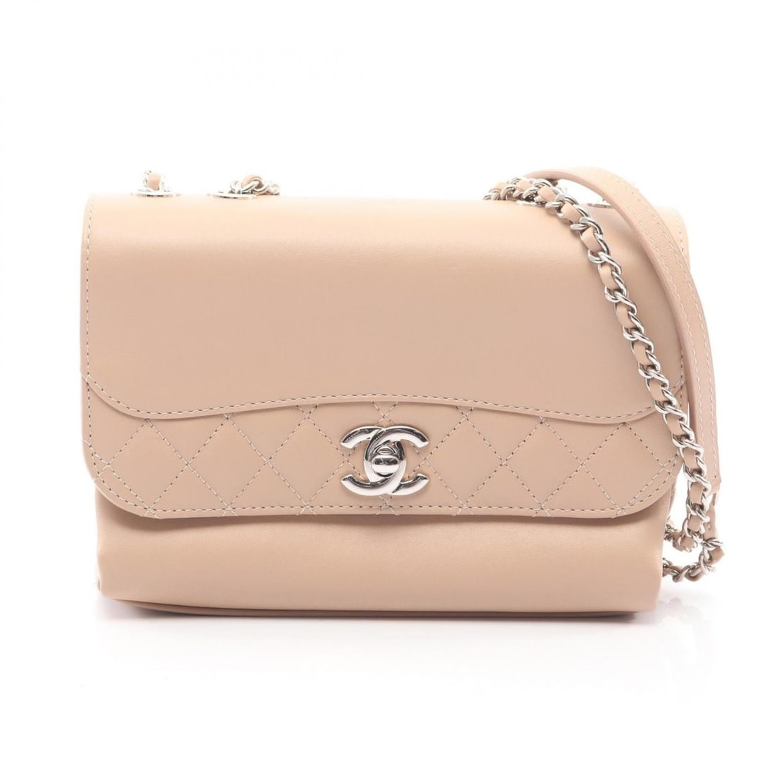 Chanel Matelassé Shoulder Bag/Handbag, Lambskin Leather, Women's, Beige: --- Catalog ---Category: SizeSize (HxWxD): 12.5cm x 18cm x 7cm / 4.92'' x 7.08'' x 2.75''Category: DesignType: Handbag, Shoulder bagColor: BeigeGender: WomenMaterial: Leather Leather/Fur Type: Lambski