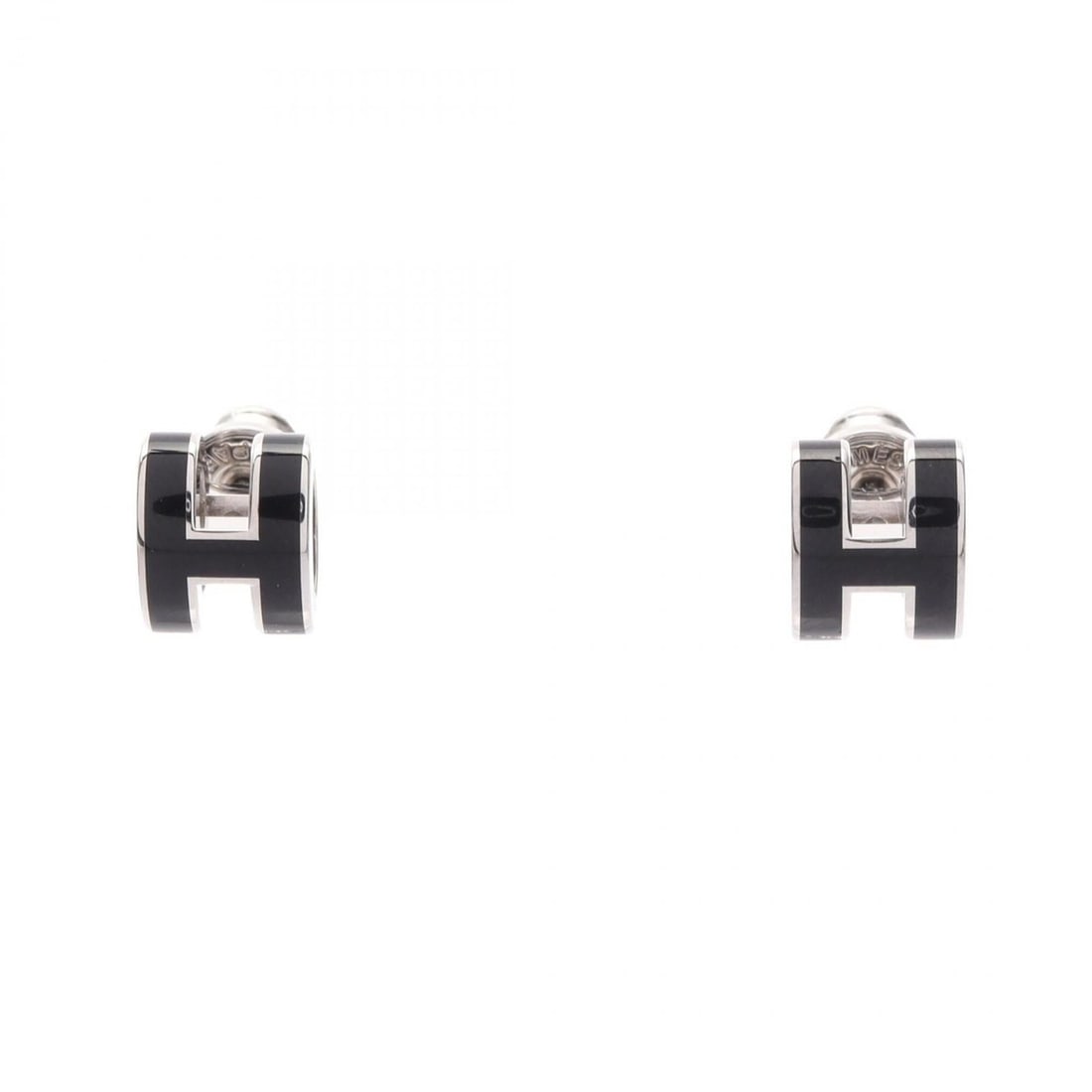 Hermes MINI POP H earrings, stainless steel, women's jewelry, silver/black.: --- Catalog ---Category: SizeSize (HxWxD): 9.00mm x 7.00mm / 0.35'' x 0.28''Category: DesignType: Stud earringsColor: Black, SilverGender: WomenMaterial: Stainless steelCategory: GeneralBrand: Hermes-