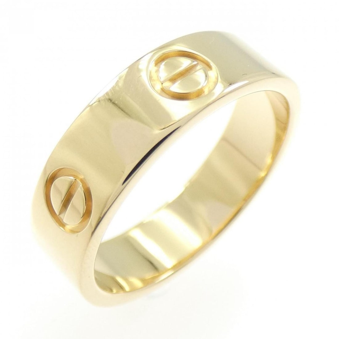 Cartier Love Ring: --- Catalog ---Category: SizeUS Size: 8Brand Size: 56Category: DesignType: Band ringColor: Yellow goldGender: Women,MenMaterial: Yellow gold (18K)Category: GeneralBrand: Cartier--- Item List ---Sectio