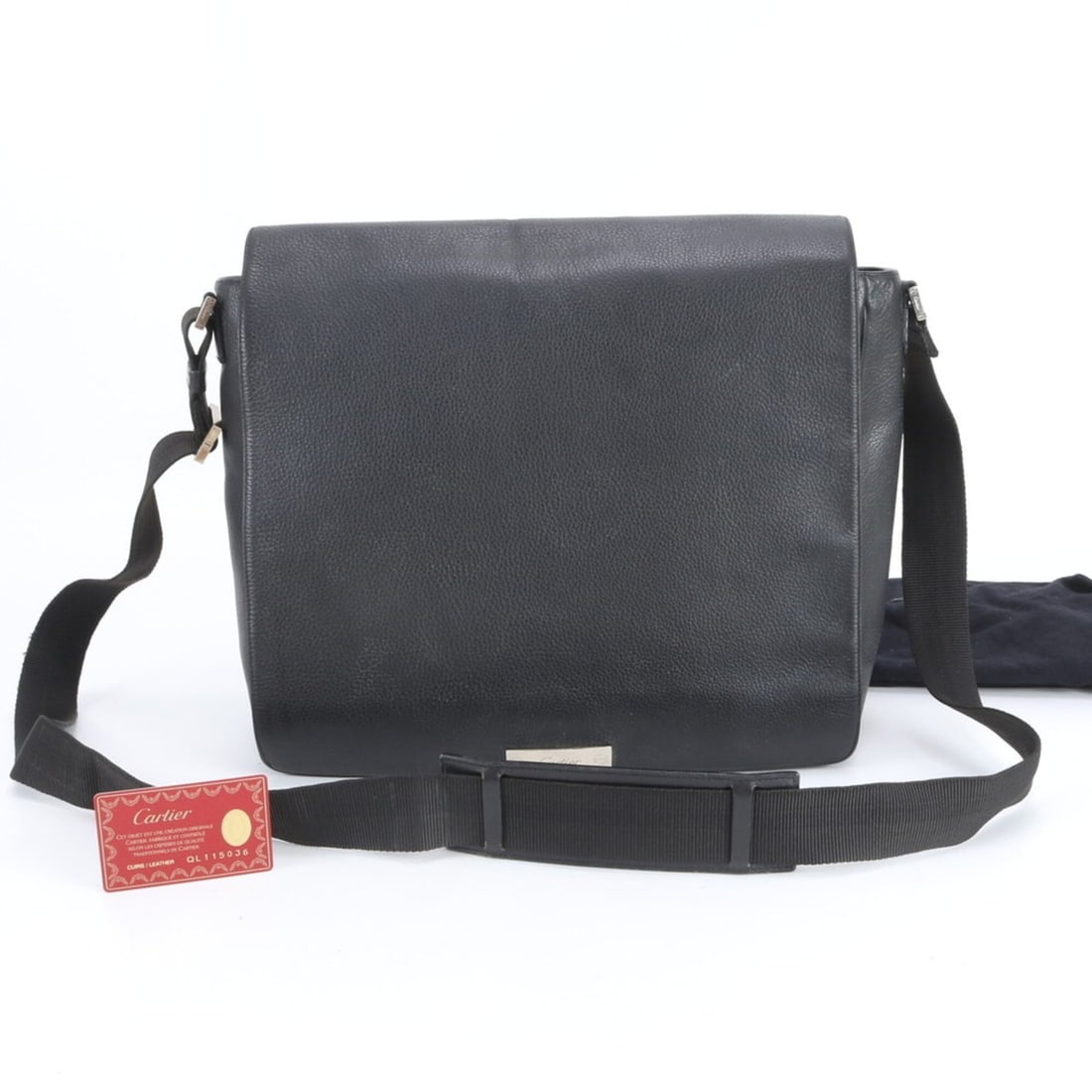 Cartier Leather Handbag, Crossbody Shoulder Bag, Tote Bag with Guarantee Card - Men's: --- Catalog ---Category: SizeSize (HxWxD): 30cm x 35cm x 10cm / 11.81'' x 13.77'' x 3.93''Category: DesignType: Shoulder bag, Tote bagColor: BlackGender: MenMaterial: Leather Category: GeneralBrand: C