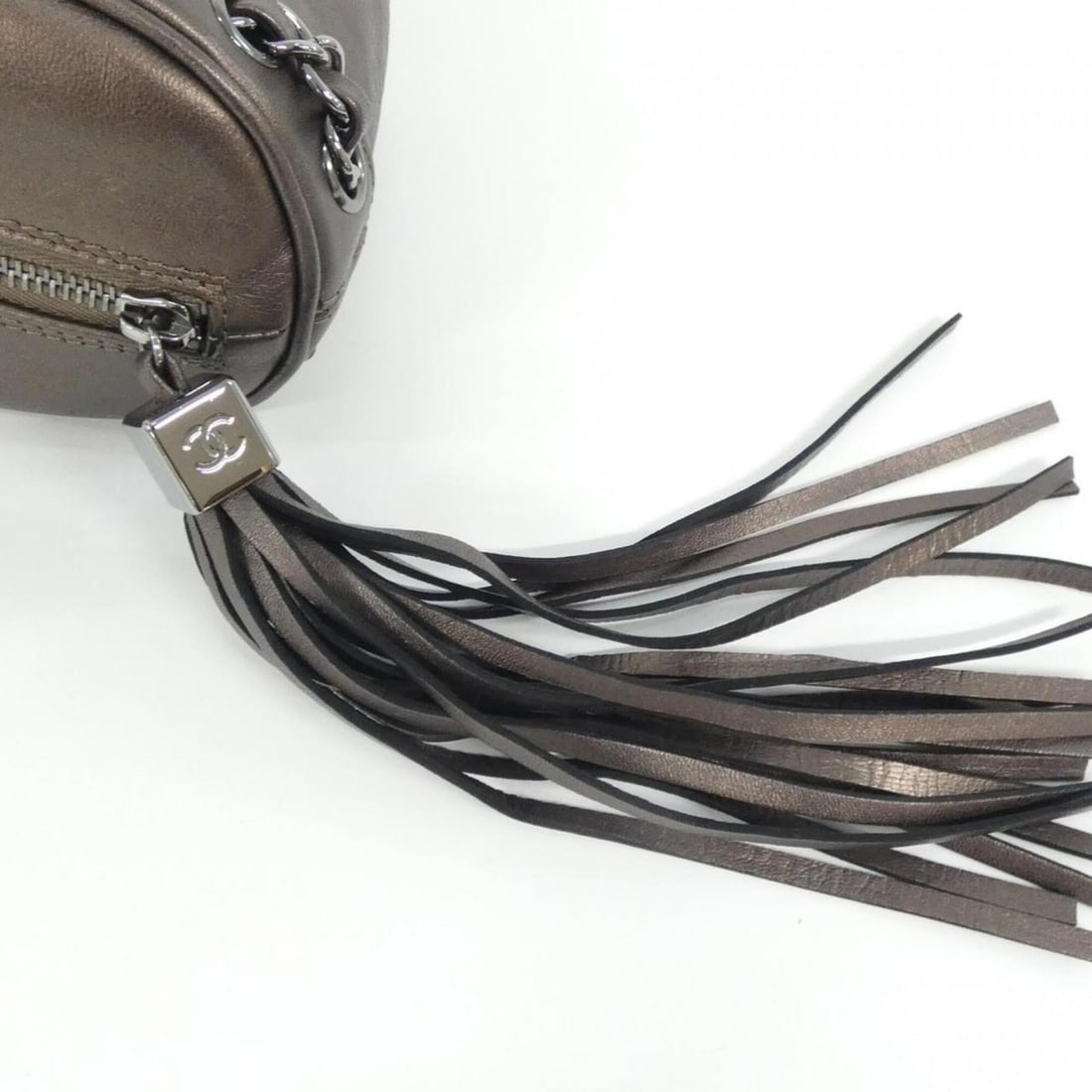 Chanel handbag - 4