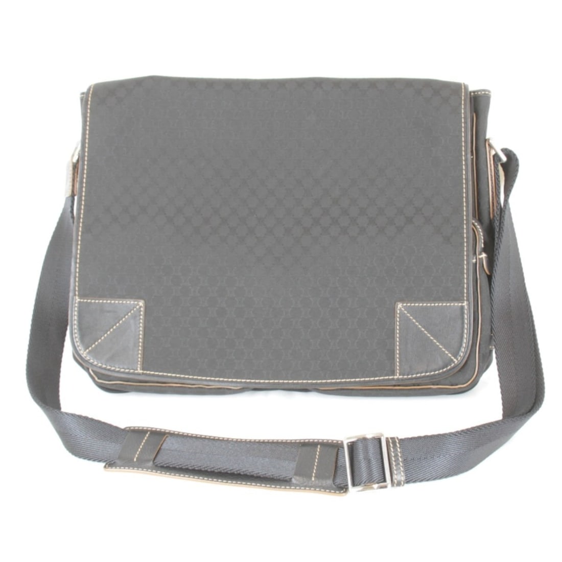 CELINE Macadam Bag, Canvas, Black, Women's: --- Catalog ---Category: SizeSize (HxWxD): 31cm x 38cm x 10cm / 12.2'' x 14.96'' x 3.93''Category: DesignType: Messenger bagColor: BlackGender: WomenMaterial: Canvas Category: GeneralLine: MacadamBran