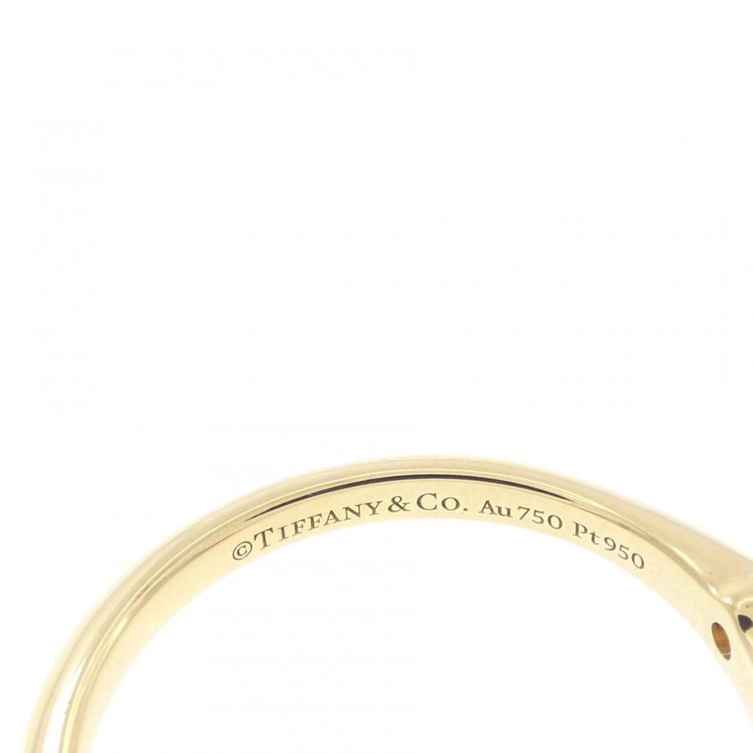 Tiffany Classic Solitaire Ring 0.24 CT - 4