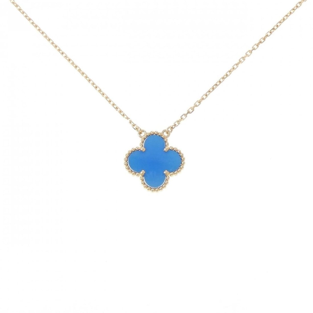 Van Cleef & Arpels Vintage Alhambra Necklace: --- Catalog ---Category: SizePendant Size: 14.7mm x 14.7mm / 0.57'' x 0.57''Neck Circumference: 43 cm - 47 cm / 16.92'' - 18.5''Category: DesignGender: WomenMaterial: Yellow gold (18K)Necklace Type: N