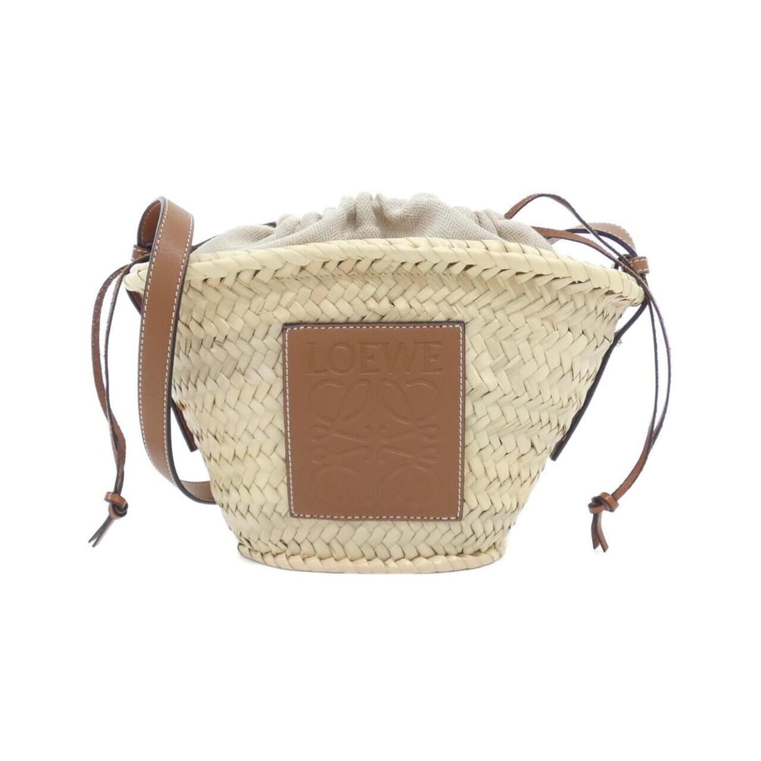 Loewe Drawstring Bucket Handbag A223222X01 Shoulder Bag: --- Catalog ---Category: SizeSize (HxWxD): 19cm x 30cm x 10cm / 7.48'' x 11.81'' x 3.93''Category: DesignType: Handbag, Shoulder bagColor: BeigeGender: WomenMaterial: Leather Hardware Color: SilverLea