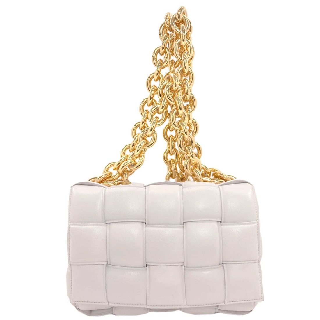 Bottega Veneta Chain Cassette Maxi Intrecciato Handbag, Calfskin, Women's.: --- Catalog ---Category: SizeSize (HxWxD): 18cm x 25cm x 7cm / 7.08'' x 9.84'' x 2.75''Category: DesignType: HandbagColor: WhiteGender: WomenMaterial: Leather Category: GeneralBrand: Bottega Veneta---