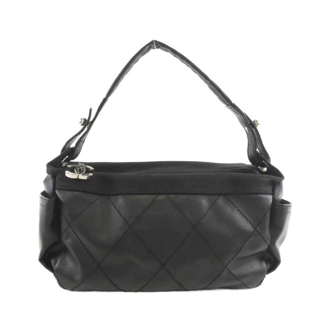 Chanel Paris Biarritz Line 34205 Shoulder Bag: --- Catalog ---Category: SizeSize (HxWxD): 16cm x 26cm x 14cm / 6.29'' x 10.23'' x 5.51''Category: DesignType: Shoulder bagColor: BlackGender: WomenMaterial: Canvas Hardware Color: SilverCategory: