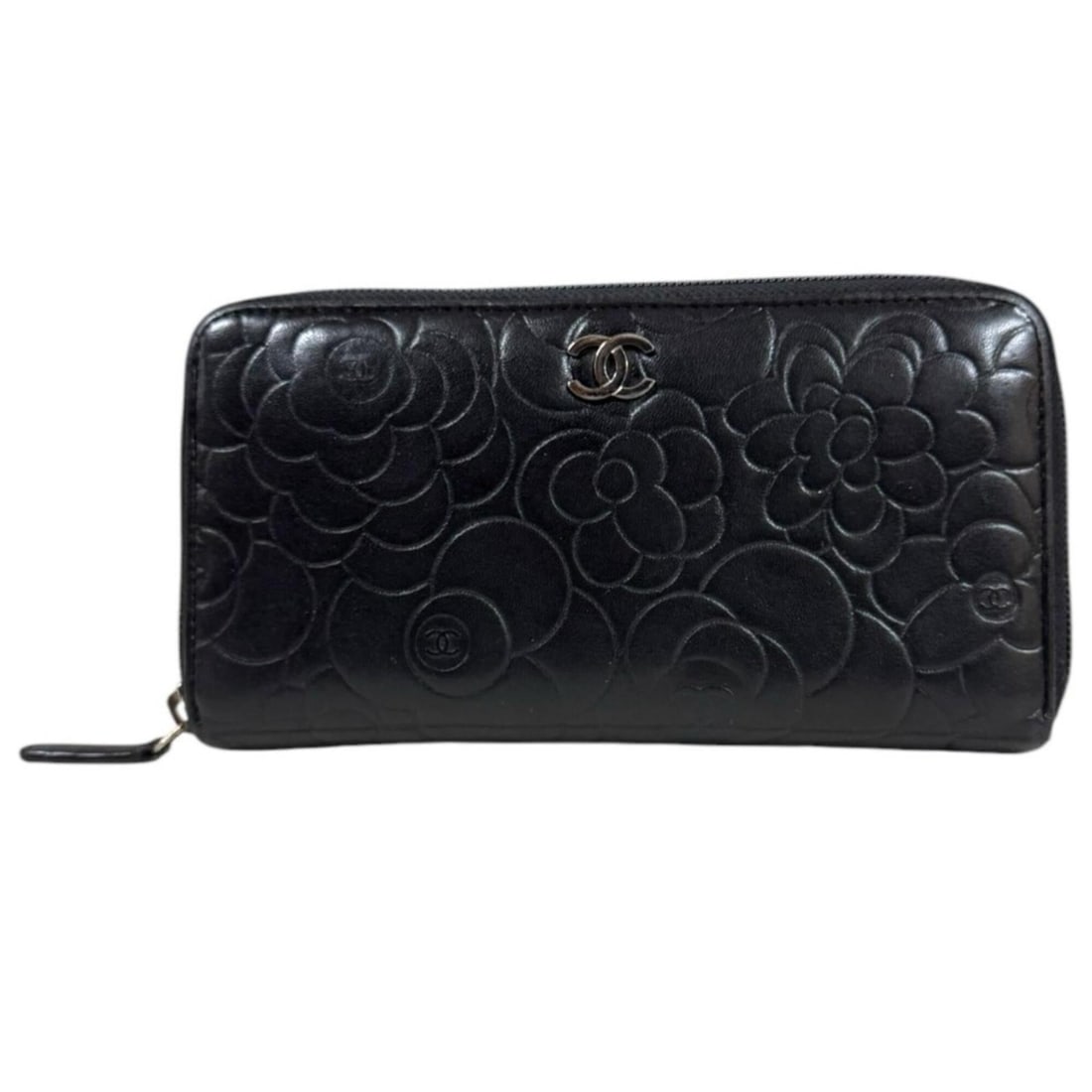 Chanel Camellia Long Wallet, Leather, Women's CHANEL: --- Catalog ---Category: SizeSize (HxWxD): 10.5cm x 19cm x 2.5cm / 4.13'' x 7.48'' x 0.98''Category: DesignType: Long wallet (bi-fold)Color: BlackGender: WomenMaterial: Leather Category: GeneralBrand: