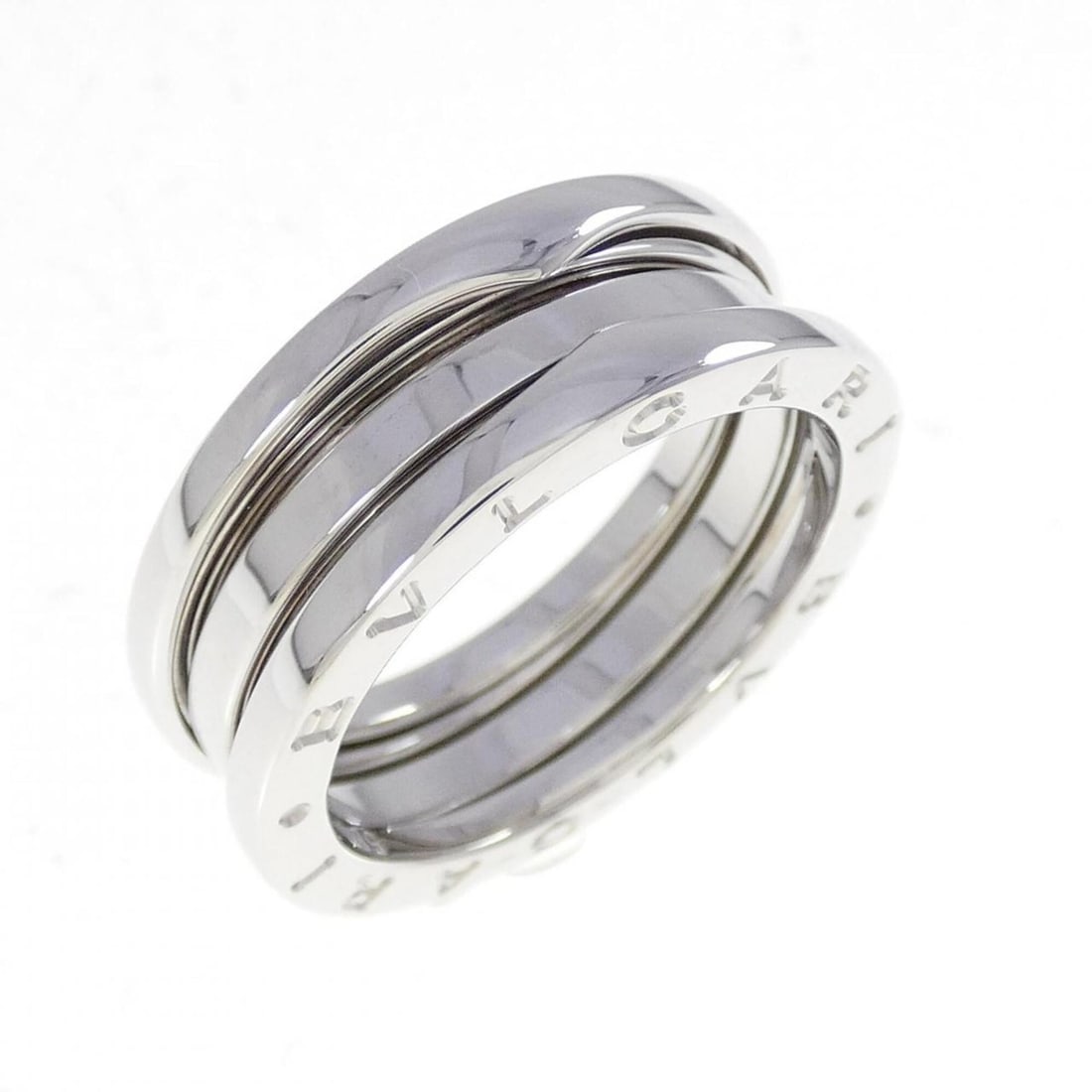Bvlgari B.zero1 3-band ring: --- Catalog ---Category: SizeUS Size: 9Brand Size: 58Category: DesignType: Band ringColor: White goldGender: Women,MenMaterial: White gold (18K)Category: GeneralBrand: Bvlgari--- Item List