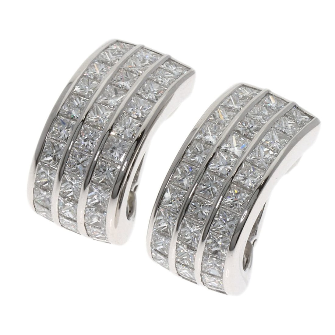 Boucheron Diamond Earrings, 18K White Gold, Women's: --- Catalog ---Category: SizeStone Size (HxW): 21.90mm x 10.50mm / 0.86'' x 0.41''Category: DesignColor: WhiteGender: WomenMaterial: White gold (18K)Category: GeneralBrand: Boucheron--- Item List ---S