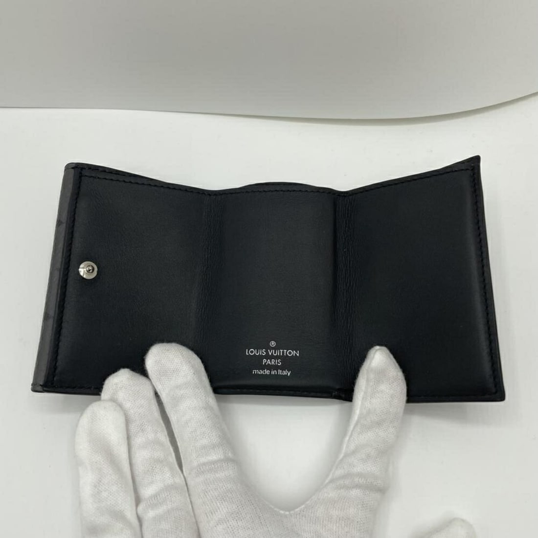 LOUIS VUITTON Monogram Eclipse Discovery Compact Wallet M45417 - 5