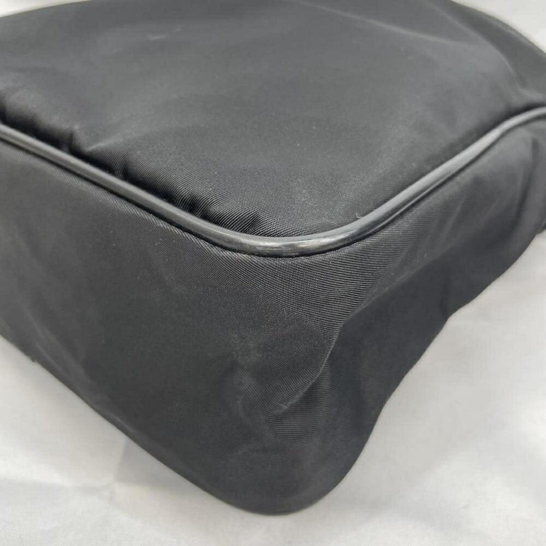 PRADA Nylon Body Bag - 3