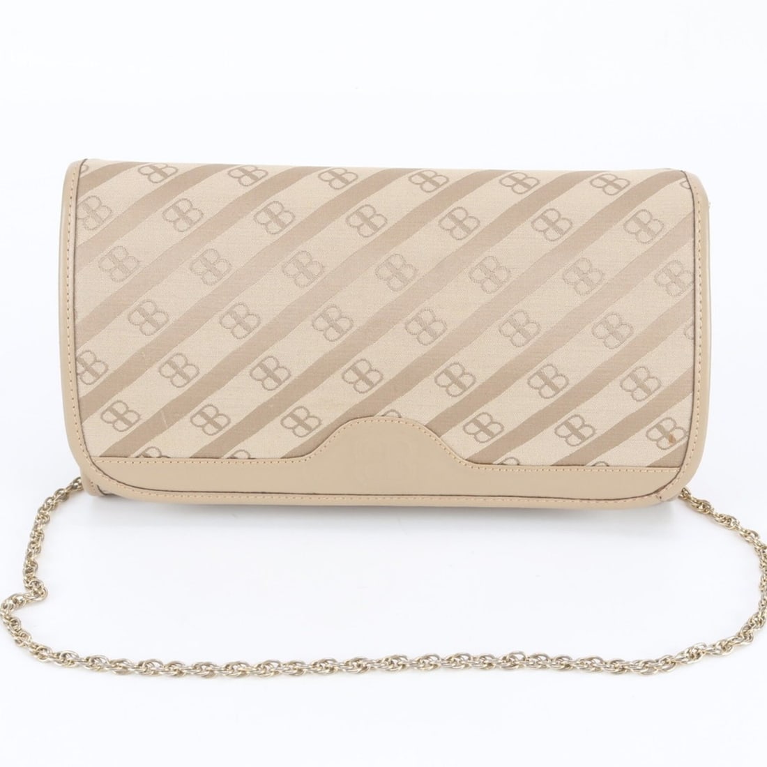 Balenciaga Leather Chain Shoulder Bag, Crossbody, Beige, Women's: --- Catalog ---Category: SizeSize (HxWxD): 15cm x 27cm x 5cm / 5.9'' x 10.62'' x 1.96''Strap Length: 85cm / 33.46''Category: DesignType: Shoulder bagColor: BeigeGender: WomenMaterial: Leather Category