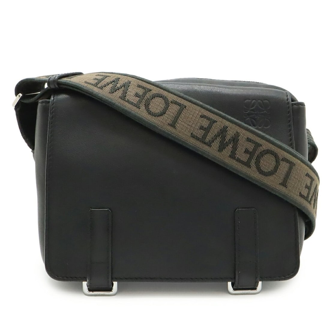 LOEWE Anagram Military Bag XS Shoulder Leather Black B553A72X27: --- Catalog ---Category: SizeSize (HxWxD): 17.5cm x 24cm x 9cm / 6.88'' x 9.44'' x 3.54''Category: DesignType: Messenger bag, Shoulder bagColor: BlackGender: Men,WomenMaterial: Leather Category: Gener