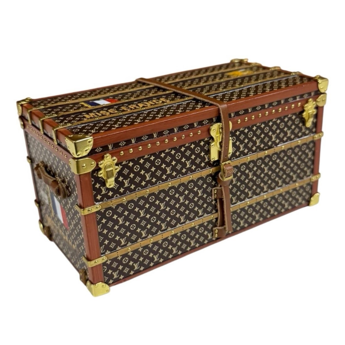 Louis Vuitton Miss France Monogram Trunk Paperweight Other Accessories Metal M99408 Men's Women's (1 of 9)