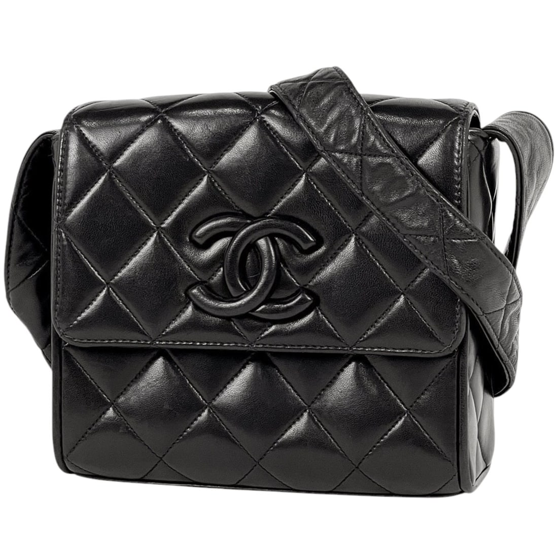 Chanel Coco Mark Shoulder Bag, Matelassé Leather, Black, Women's: --- Catalog ---Category: SizeSize (HxWxD): 16cm x 18cm / 6.29'' x 7.08''Category: DesignType: Shoulder bagColor: BlackGender: WomenMaterial: Leather Category: GeneralBrand: Chanel--- Item List ---Sect