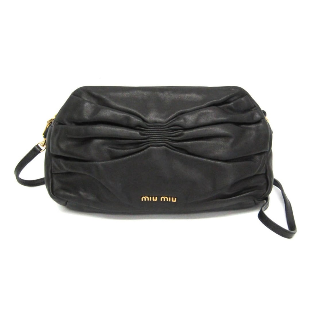 Miu Miu Ribbon Gather Women's Leather Shoulder Bag Black: --- Catalog ---Category: SizeSize (HxWxD): 12.5cm x 23cm x 6.5cm / 4.92'' x 9.05'' x 2.55''Strap Length: 117cm - 121cm / 46.06'' - 47.63''Category: DesignType: Shoulder bagColor: BlackGender: WomenClo