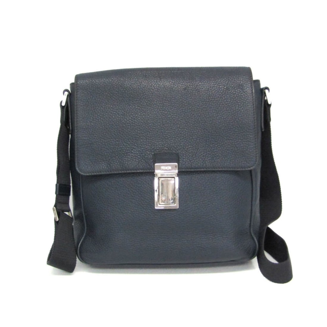 Prada 2VD005 Men's Leather Messenger Bag,Shoulder Bag Navy: --- Catalog ---Category: SizeSize (HxWxD): 27cm x 24cm x 6cm / 10.62'' x 9.44'' x 2.36''Strap Length: 80cm - 135cm / 31.49'' - 53.14''Category: DesignType: Messenger bag, Shoulder bagColor: NavyGender