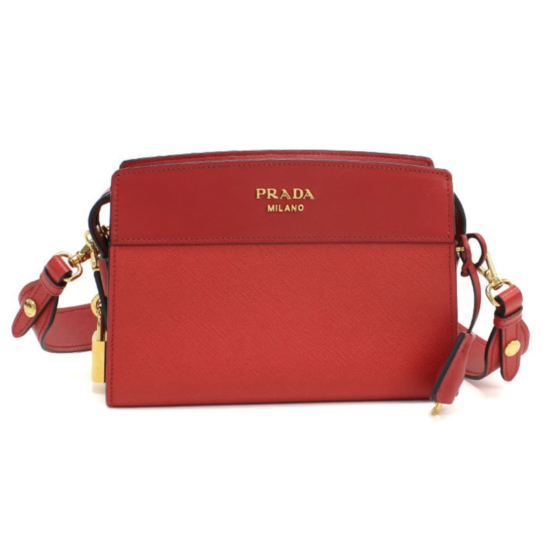 PRADA Prada Crossbody Shoulder Bag 1BH043 Saffiano Leather Women's Red: --- Catalog ---Category: SizeSize (HxWxD): 15cm x 22cm x 7.5cm / 5.9'' x 8.66'' x 2.95''Category: DesignType: Shoulder bagColor: Red colorGender: WomenMaterial: Leather Hardware Color: GoldCategory: G
