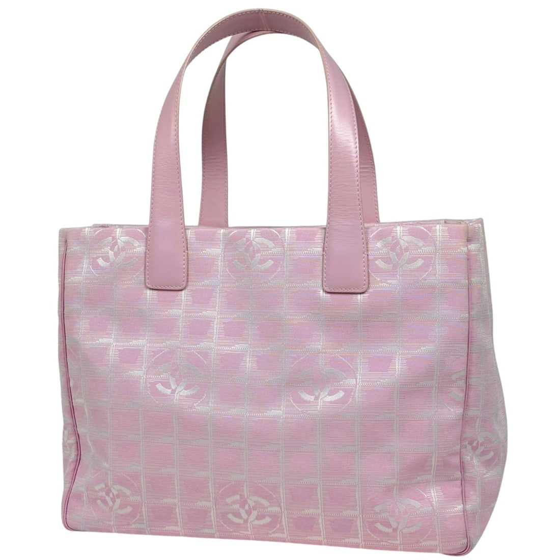 Chanel New Travel Line Tote MM Coco Mark Shoulder Bag Nylon Jacquard Pink A15991 Women's: --- Catalog ---Category: SizeSize (HxWxD): 27cm x 34cm x 15cm / 10.62'' x 13.38'' x 5.9''Category: DesignType: Shoulder bag, Tote bagColor: PinkGender: WomenMaterial: Nylon , Jacquard Category: Genera