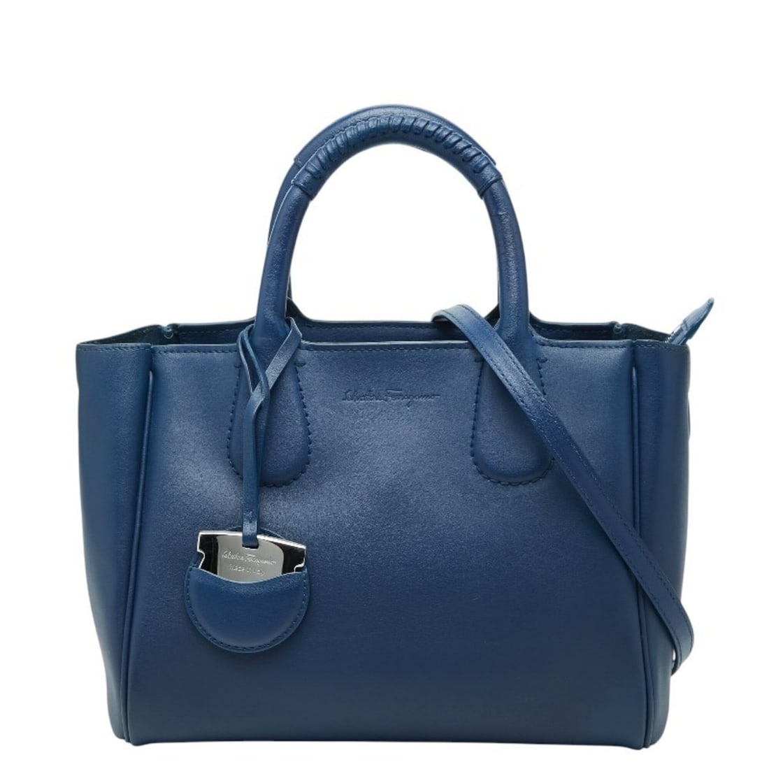 Salvatore Ferragamo Nolita Handbag Shoulder Bag 2WAY EE-21 E621 Blue Leather Women's: --- Catalog ---Category: SizeSize (HxWxD): 19cm x 24cm x 14cm / 7.48'' x 9.44'' x 5.51''Category: DesignType: Handbag, Shoulder bagColor: BlueGender: WomenMaterial: Leather Category: GeneralBrand: