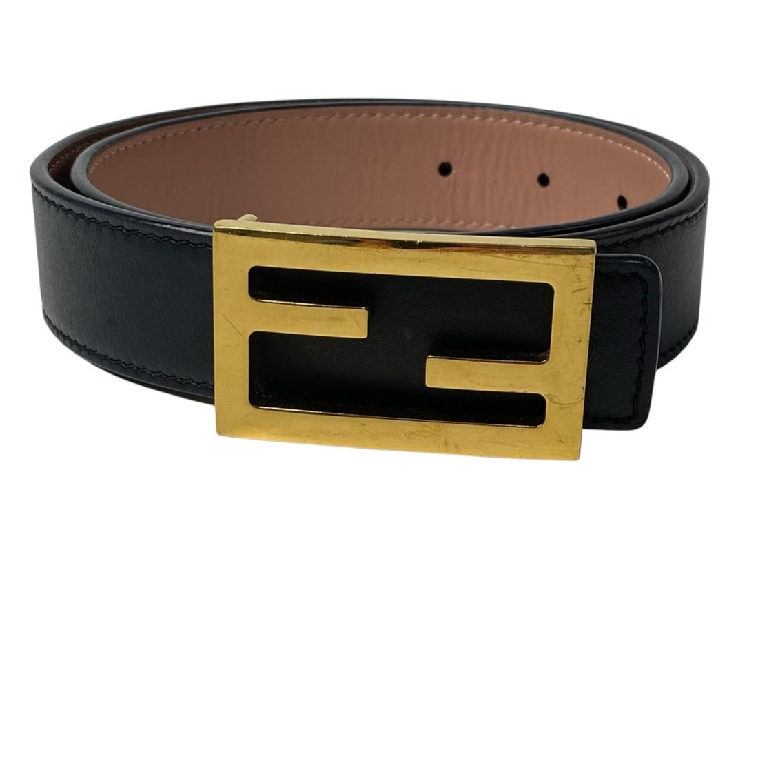 Fendi FF Leather Belt Buckle Black Women's: --- Catalog ---Category: SizeLength: 62cm - 72cm / 24.4'' - 28.34''Category: DesignType: Standard beltColor: BlackGender: WomenMaterial (Strap): Leather Category: GeneralBrand: Fendi--- Item List ---S