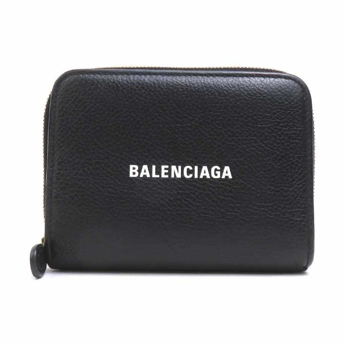 Balenciaga BALENCIAGA Bi-fold wallet Leather Black Women's e61806a: --- Catalog ---Category: SizeSize (HxWxD): 9cm x 12cm x 2cm / 3.54'' x 4.72'' x 0.78''Category: DesignType: Wallet (bi-fold)Color: BlackGender: WomenMaterial: Leather Category: GeneralBrand: Balenciag