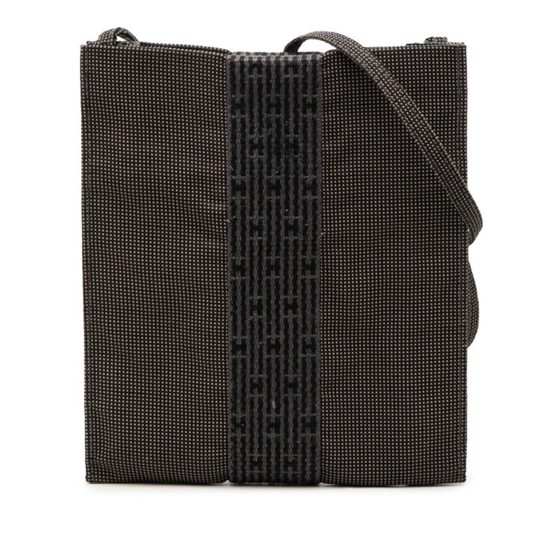 Hermes Herline Pochette Shoulder Bag, Black Canvas, Women's HERMES: --- Catalog ---Category: SizeSize (HxWxD): 19cm x 17cm x 5.00mm / 7.48'' x 6.69'' x 0.19''Category: DesignType: Pochette, Shoulder bagColor: BlackGender: WomenMaterial: Canvas Category: GeneralBrand: 