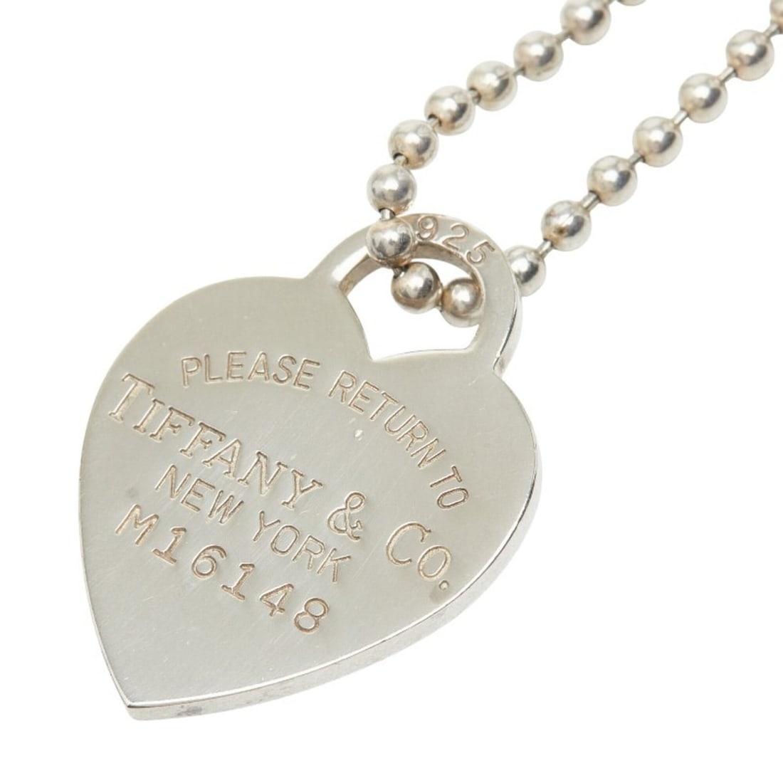 Tiffany & Co. Return to Heart Tag Necklace, SV925 Silver, Women's.: --- Catalog ---Category: SizePendant Size: 29.9mm x 22.7mm / 1.17'' x 0.89''Neck Circumference: 85 cm / 33.46''Category: DesignColor: SilverGender: WomenMaterial: Silver 925Necklace Type: NecklaceCate