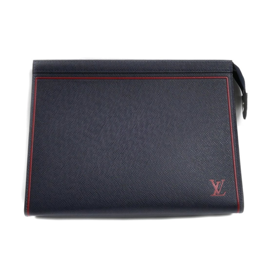 LOUIS VUITTON Louis Vuitton Pochette Voyage MM Clutch Bag Taiga Navy M63394 Men's: --- Catalog ---Category: SizeSize (HxWxD): 20cm x 27cm x 6cm / 7.87'' x 10.62'' x 2.36''Category: DesignType: Clutch bag, PochetteColor: NavyGender: MenMaterial: Taiga leather Hardware Color: SilverCa