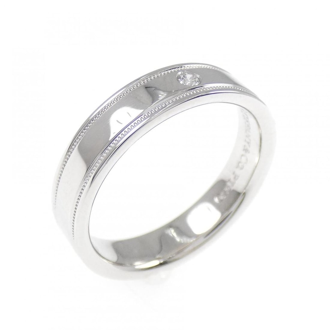 Tiffany & Co. Double Milgrain Ring: --- Catalog ---Category: SizeJP Size: 8US Size: 4.5Category: DesignColor: SilverGender: WomenMaterial: Platinum 950Category: GeneralBrand: Tiffany--- Item List ---Section: ConditionRanking: Rank A Use