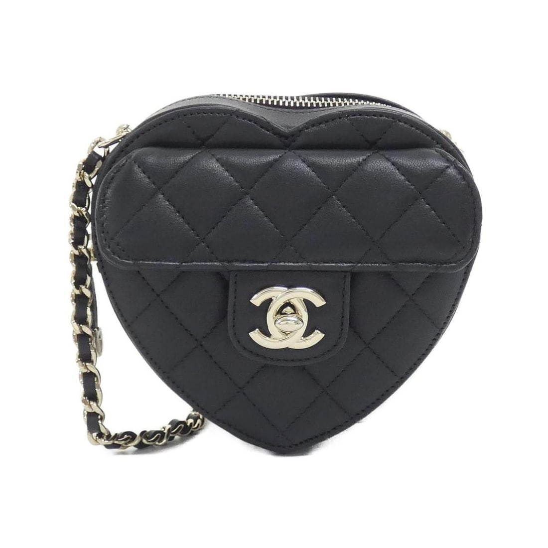 Chanel AP2784 Shoulder Bag: --- Catalog ---Category: SizeSize (HxWxD): 12cm x 13cm x 4cm / 4.72'' x 5.11'' x 1.57''Category: DesignType: Shoulder bagColor: BlackGender: Women,MenMaterial: Leather Category: GeneralMPN: