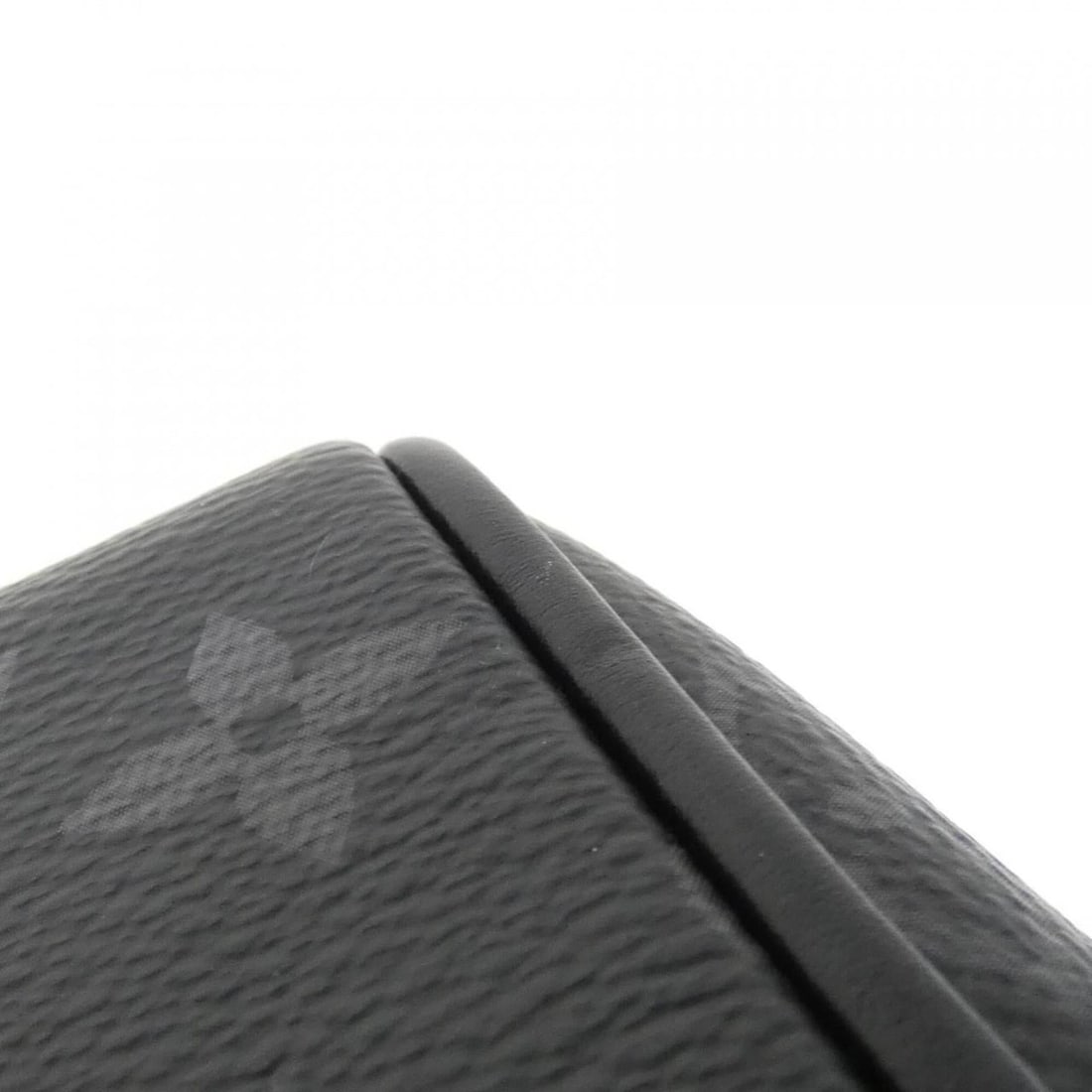 Louis Vuitton Monogram Eclipse District PM M46255 Shoulder Bag - 3
