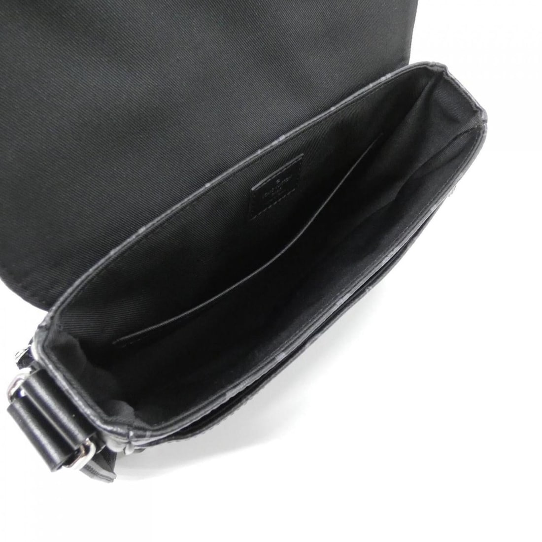 Louis Vuitton Monogram Eclipse District PM M46255 Shoulder Bag - 9