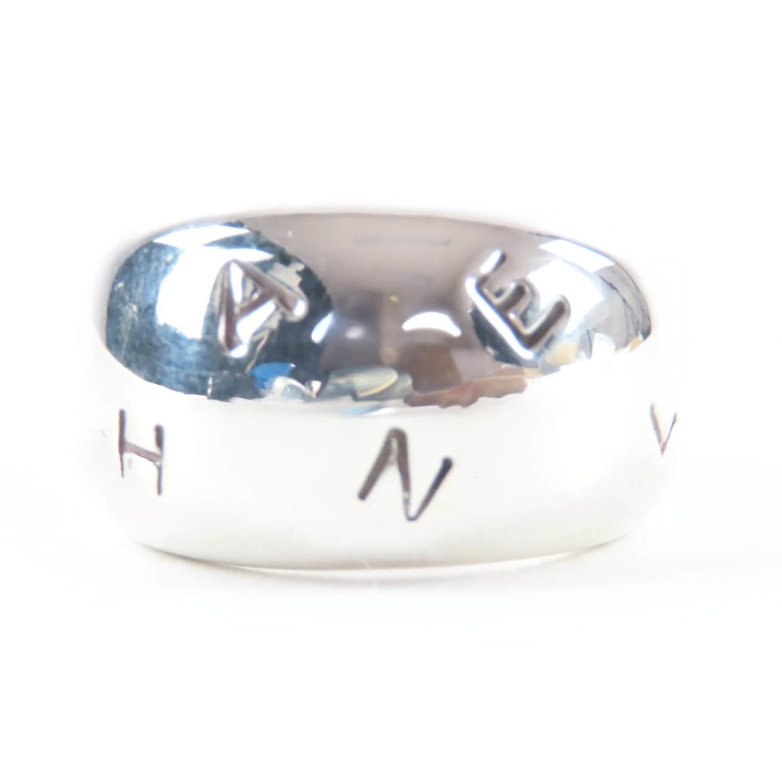 CHANEL Vintage 925 Logo Design Ring - Silver Weight: 17.69g Women's: --- Catalog ---Category: SizeWidth: 12mm / 0.47''Weight: 17.69g / 0.62oz.JP Size: 11US Size: 6Category: DesignType: Band ringColor: SilverGender: WomenSeason: VintageMaterial: Silver 925Category: Gene