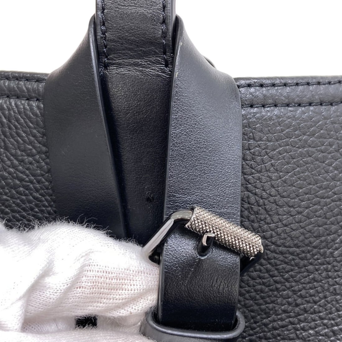Tiffany V-band ring - 14