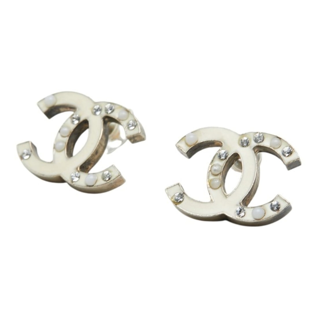 Chanel Coco Mark Rhinestone Faux Pearl Earrings with Charms, Metal, Women's CHANEL: --- Catalog ---Category: SizeSize (HxWxD): 15.40mm x 20.70mm / 0.61'' x 0.81''Category: DesignType: Stud earringsGender: WomenMaterial: MetalCategory: GeneralBrand: Chanel--- Item List ---Section: Con