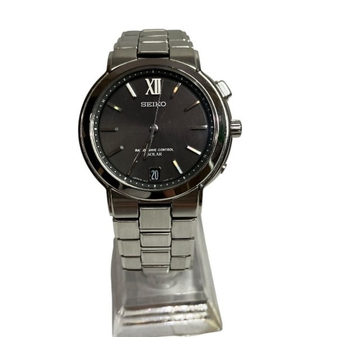 Seiko 7B42-0AA0 Radio-Controlled Solar Watch with Date Display for Men (1 of 9)